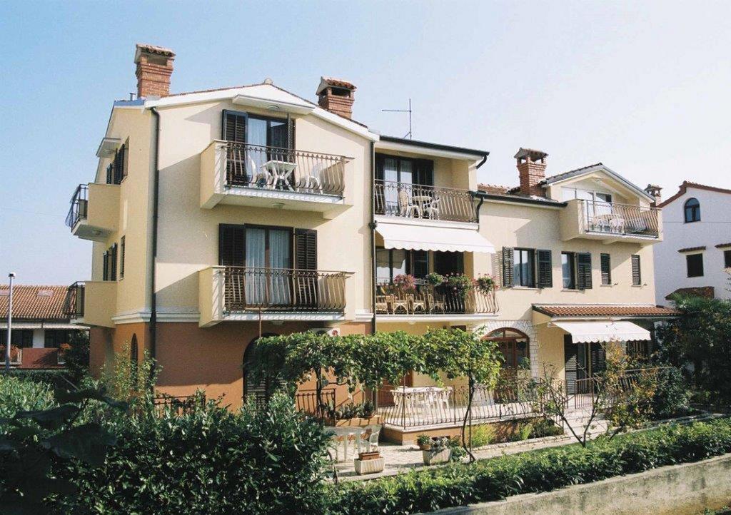 Apartments Alice Ρόβινι Εξωτερικό φωτογραφία
