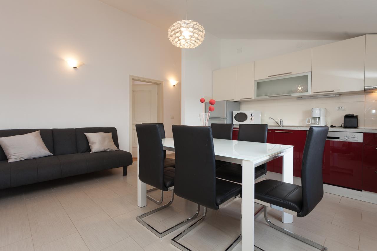 Apartments Alice Ρόβινι Εξωτερικό φωτογραφία