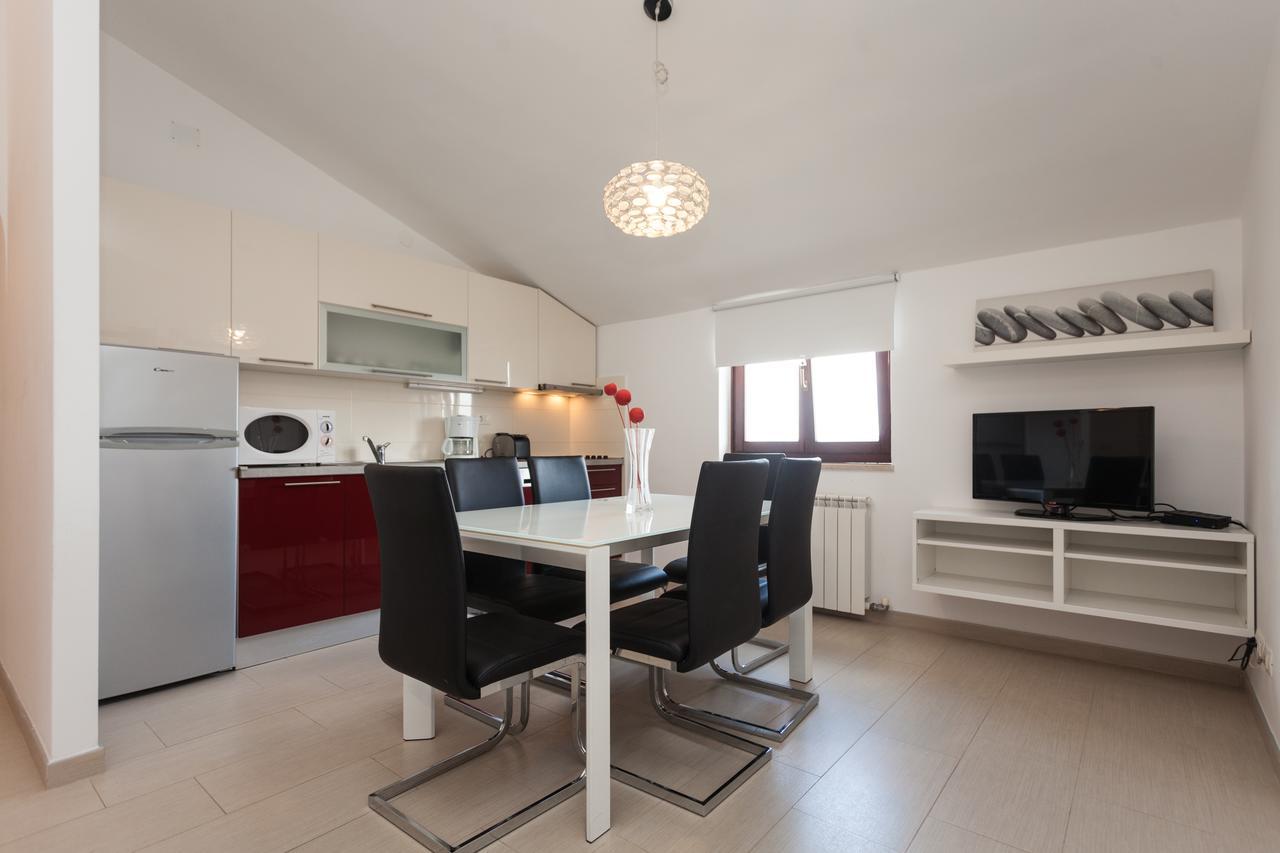 Apartments Alice Ρόβινι Εξωτερικό φωτογραφία