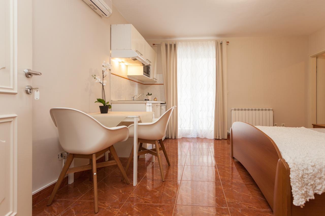 Apartments Alice Ρόβινι Εξωτερικό φωτογραφία
